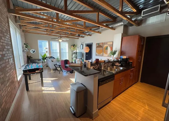 The Zircon 2bd Unique Style In The Heart Of Fortworth Appartement *