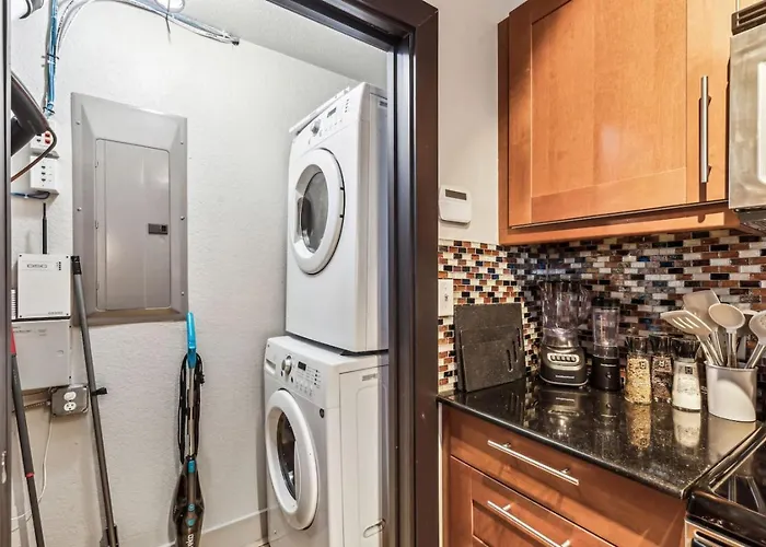 The Zircon 2bd Unique Style In The Heart Of Fortworth Appartement